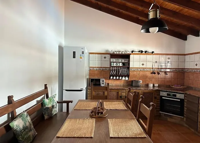 Villa With Pool In The Centre Of Fuerteventura